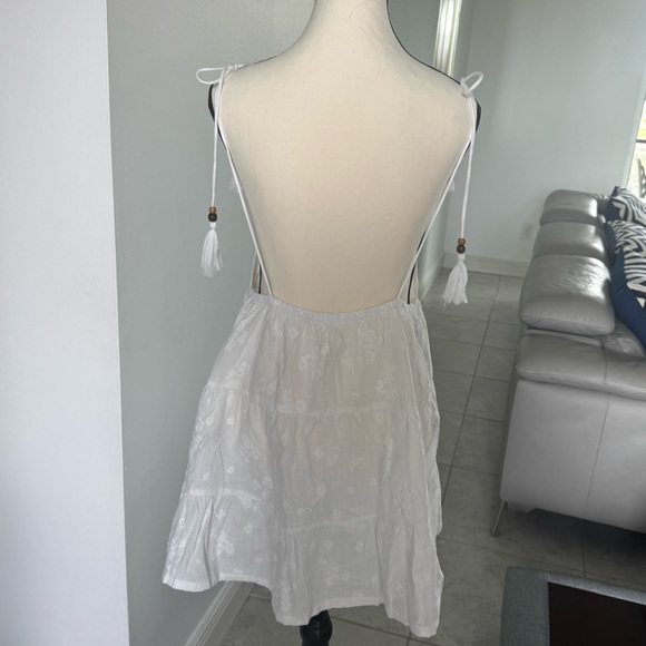 C&C California White Mini Dress - Picture 4 of 9